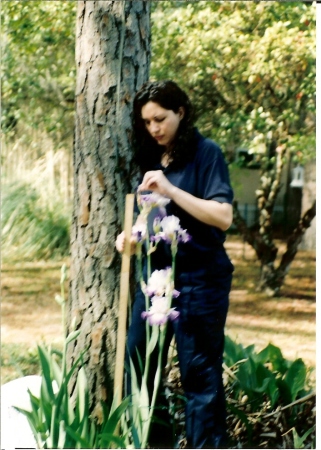 ME MEASURING TALL-BEARDED IRIS IN 2006