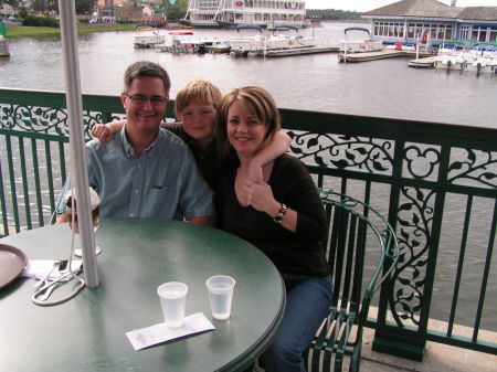 Hubby Tom, Ryan and Me - DisneyWorld - 2008