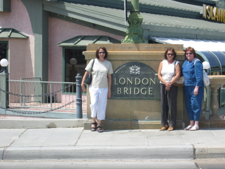 Me, Kathy & Nona On a Road Trip out West...