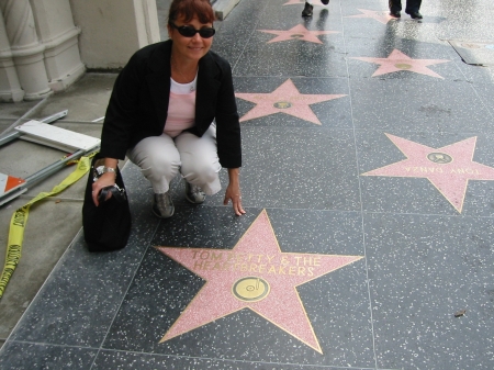 Linda- Hollywood