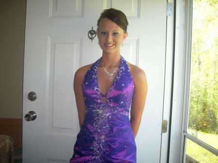 Beth ready for Prom 2008