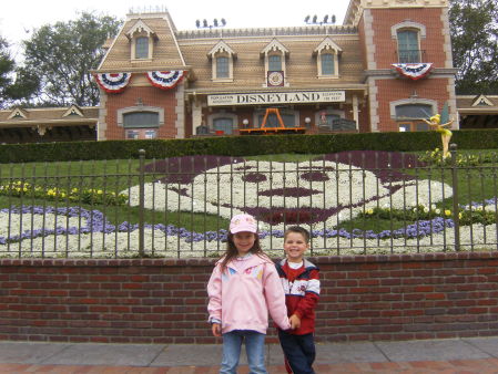 Memorial Day in Disneyland 2008