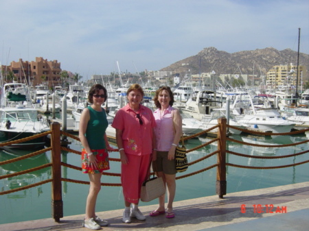 Barbara Lamb Hendry and two friends in Cabo, 2006.