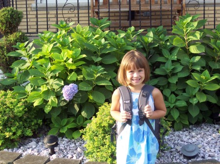 Taylor's first day of school -- first grade!