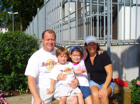 Hughes Family 2007