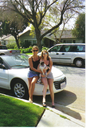 Traci and Melli before adventure.........