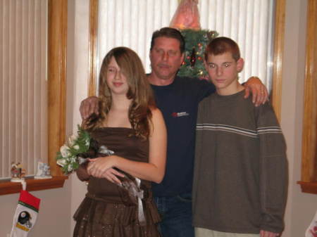 my daughter carolyn her boyfreind and my hubby of 18 years