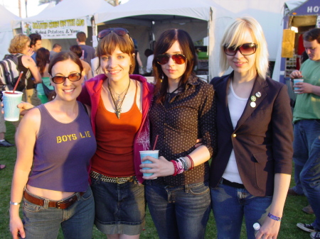 Noelle and the Eisley girls at Coachella 2005