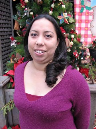 Eileen Reyes's Classmates® Profile Photo
