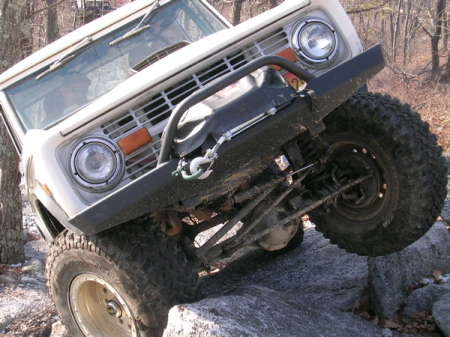 1973 Early Bronco..... slightly modified (-: