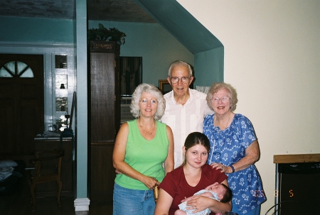 Kathy Walker Hale w/parents & daugher-in-law & grandbaby