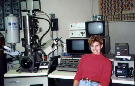 1995 - Kelly with Scanning Electron Microscope