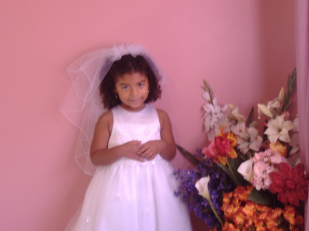 my youngest daugther at her aunts wedding