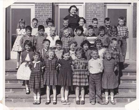 Ruby Stevanus' album, North Frederick Elementary