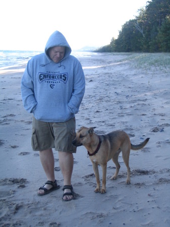 Mike and jasper at the cabin2007 063