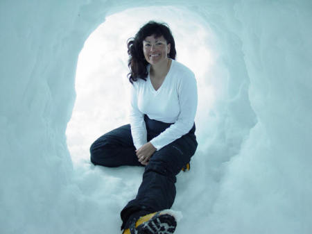 snow cave on Mt Rainier