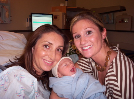 Baby Cohen w/Mom and Aunt 9/6/07