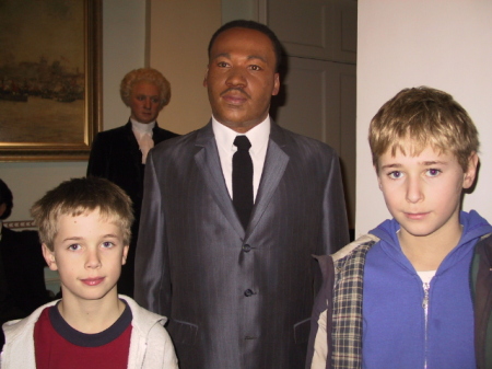 Dan & Andrew at Madame Tussaud's-Dec. 2004