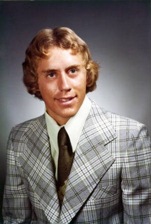 1977 Mike High School Senior picture