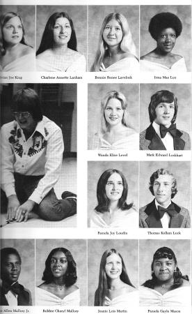 76 yearbook, senior class