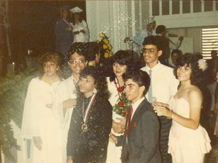 Foto de graduacion 1987