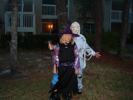 Kids on Halloween 06