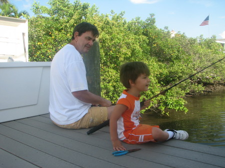 Fishing with Pappy's buddy...9/3/06