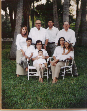 The Barrera Family & Grandparents