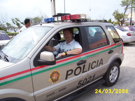 Patroling Cancun style