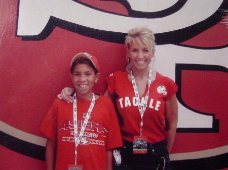 Debbie & Trey "Brother" At 49er Training Camp