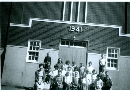 Grade 1 Class of 1964-65 (Mrs. J. Simonson)