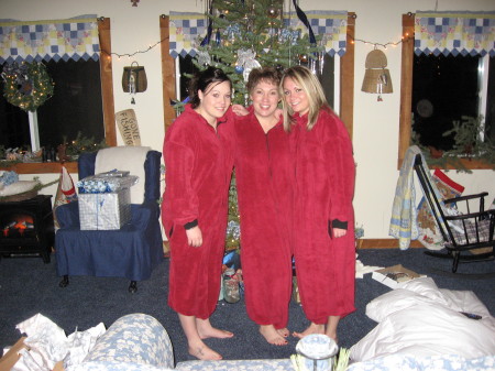 christmas 2006 Sam, Debbie, Sara