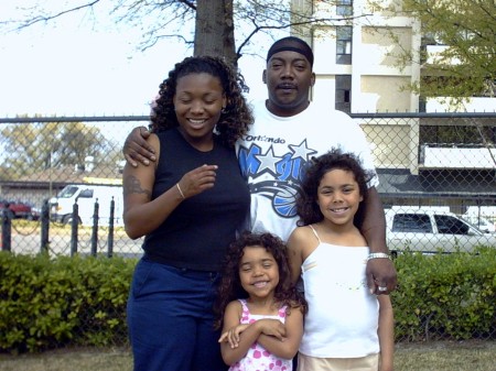 THE FAMILY 2004