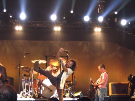 Pearl Jam rocks!