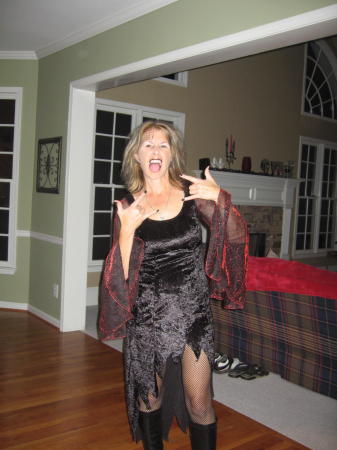 Halloween 2007, the Spider Princess is ready to Party!