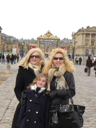 Paris with a girl friend and her daughter/