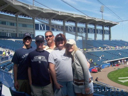 Tiger fans are lonely in a house full of Yankees