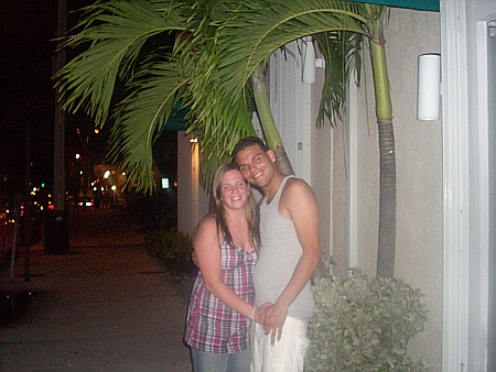 ashlie and mario palm tree picture