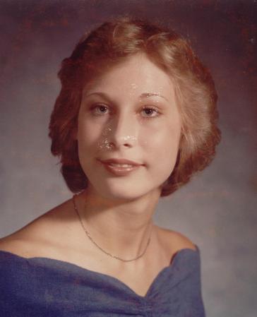 Deana Lewis' Classmates profile album