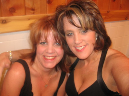 LISA KIRK (WHITE) AND I WE STILL MEET AT LEAST ONCE A YEAR FOR A GIRLS WEEKEND.  THIS WAS IN FLORIDA DURING THE SUPERBOWL 2007