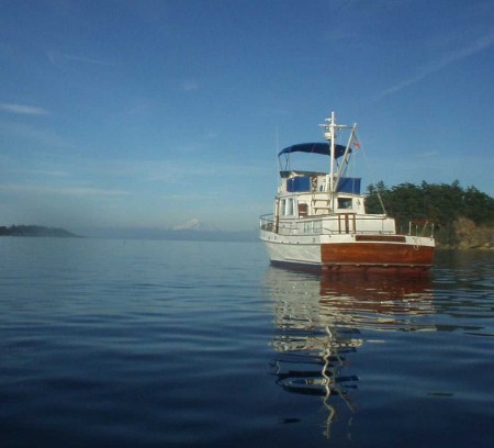 Our chartered Grand Banks trawler in the San Jaun Islands