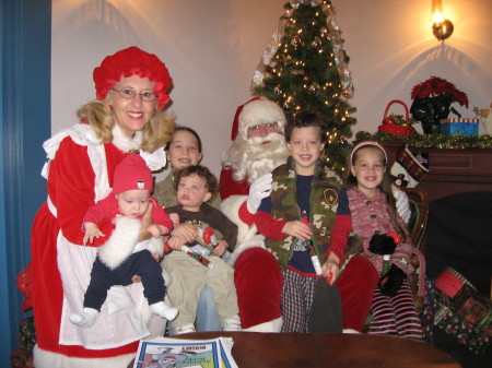 the kids with Santa & the Mrs.