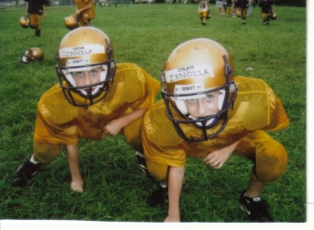 Brickies Pop Warner Football