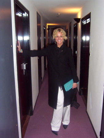 off to dinner in paris!  2004