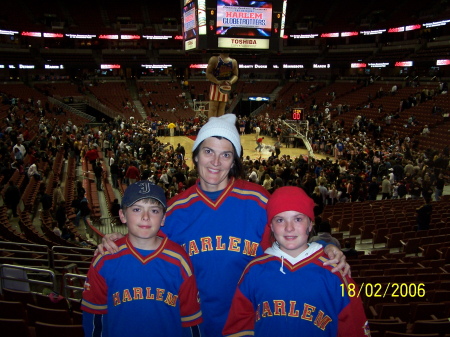 We are Harlam Globetrotters Fans