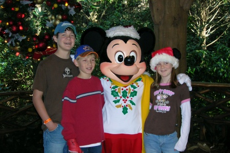 Brett, Eddie and Sarah at Disney