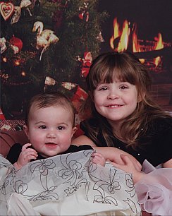 Piper and Peytan Christmas 2006