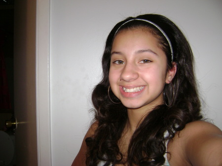 Rosa Deras' Classmates profile album