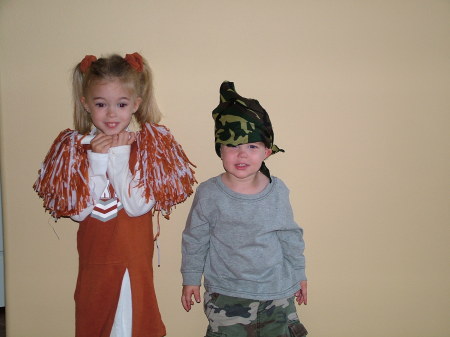 Bailey and Colby - Halloween 2006