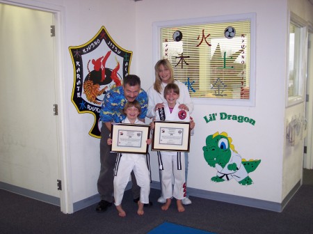 Rachael and Alexandria get thier Black Belts